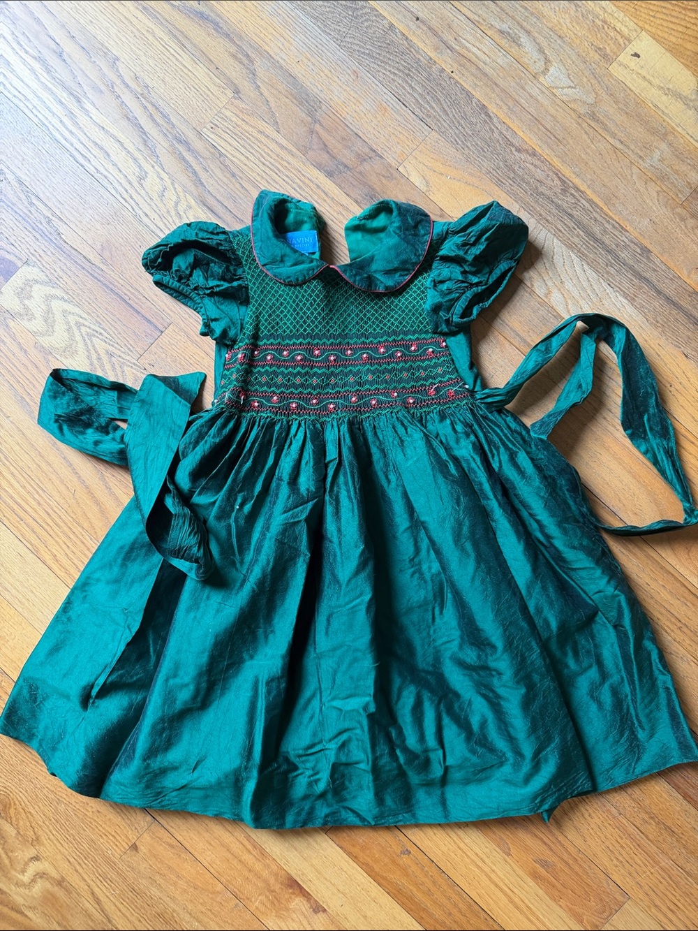 Anavini Emerald Green Smocked Holiday Dress